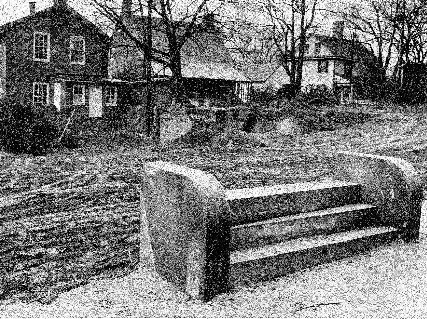 1965, Memorial Hall steps